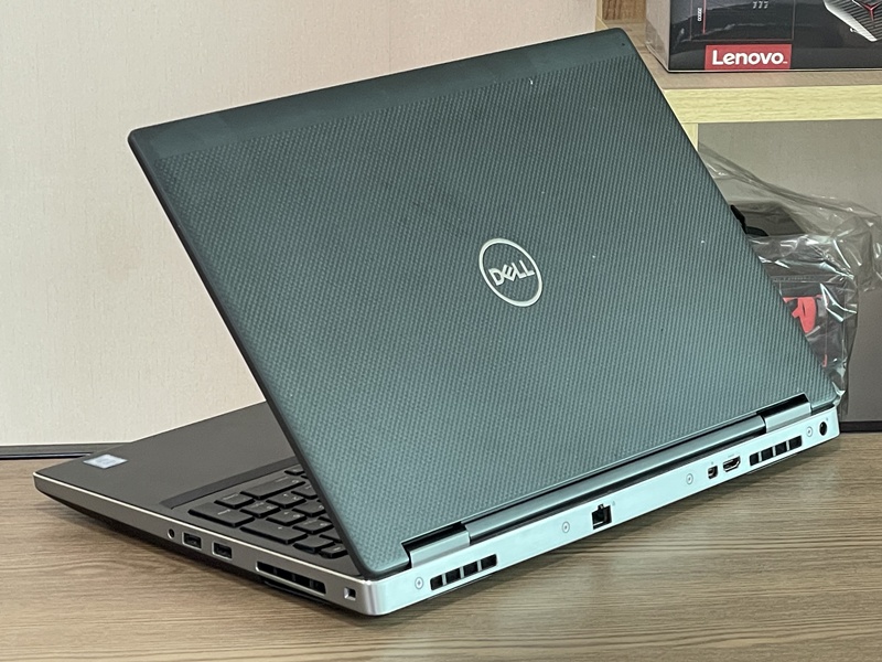 Dell Precision 7540