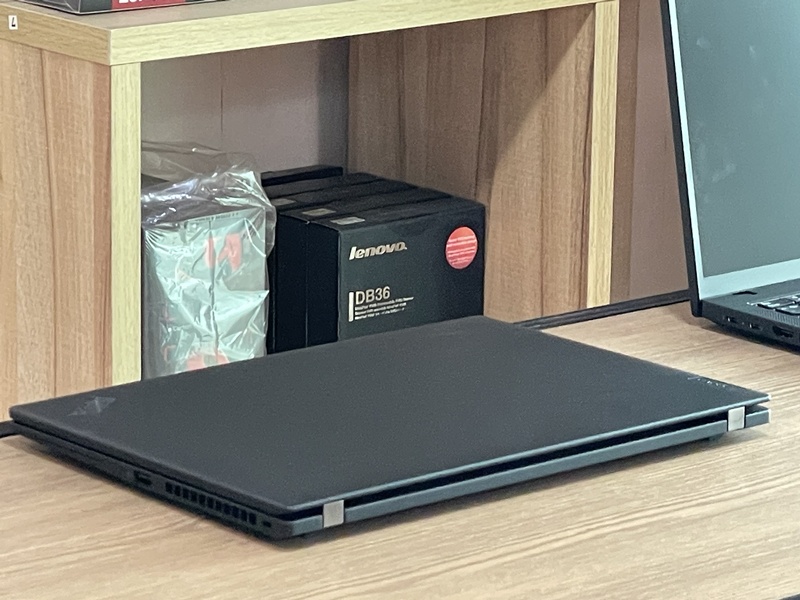 Lenovo ThinkPad T14s Gen 4