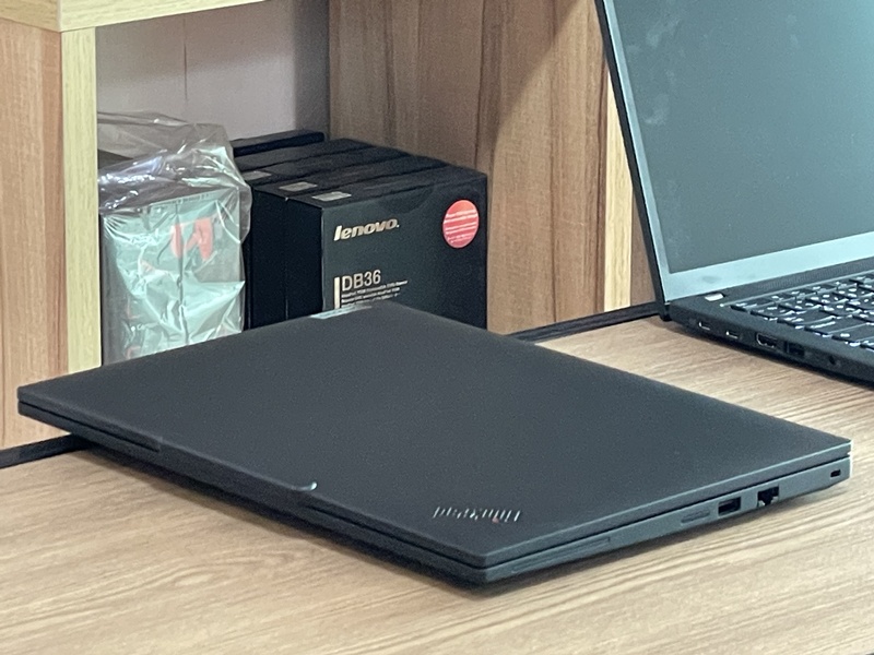 Lenovo ThinkPad T14 Gen 5