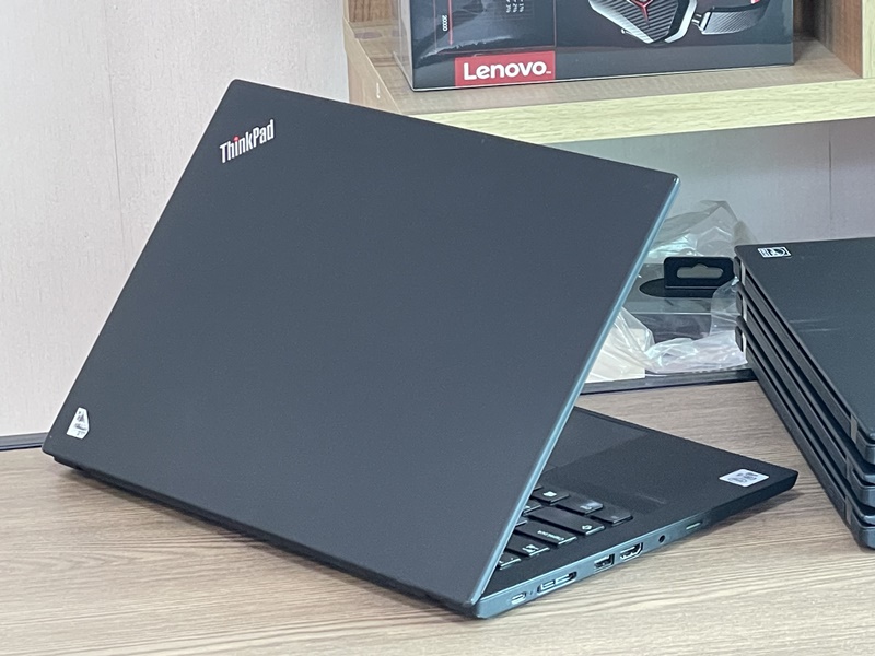 Lenovo Thinkpad T14 G1 i7