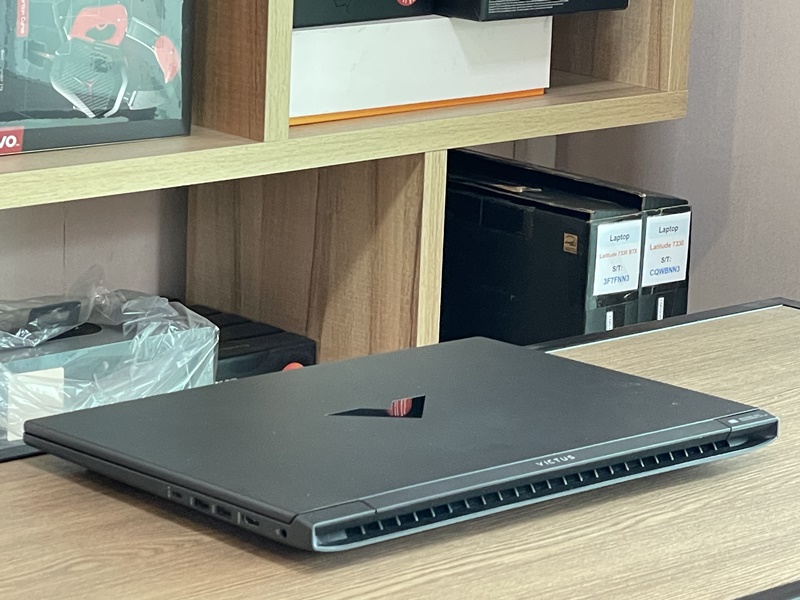 HP Victus 16-r0145TX