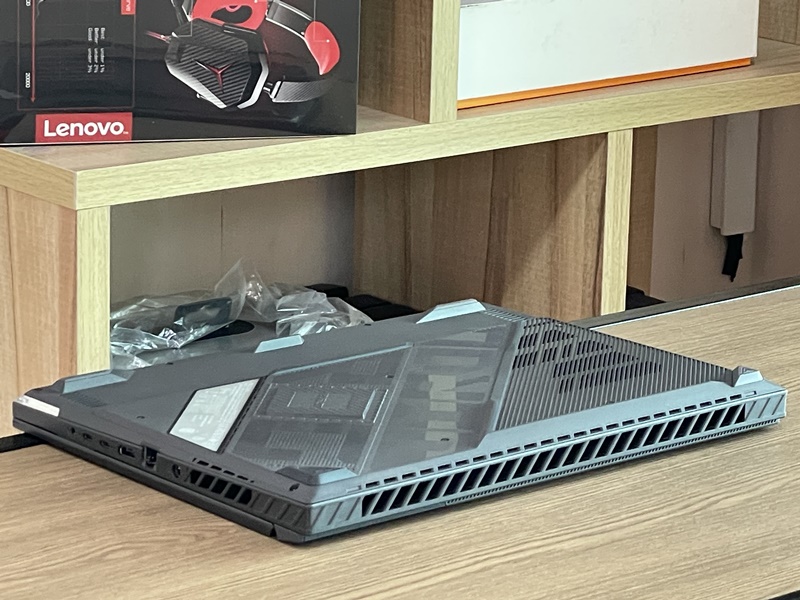 Asus ROG Strix G16 G614JU-N3103W