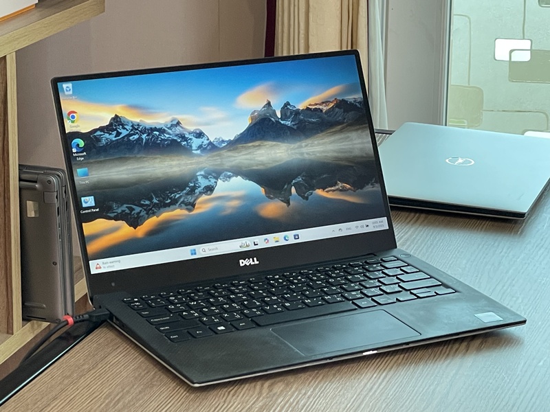 DELL XPS 13 9360