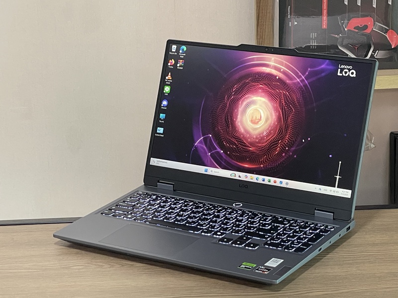 ราคา พิเศษ 18,900 เครื่องเข้า 1 กล่อง Lenovo LOQ 15ARP9-83JC003MTA