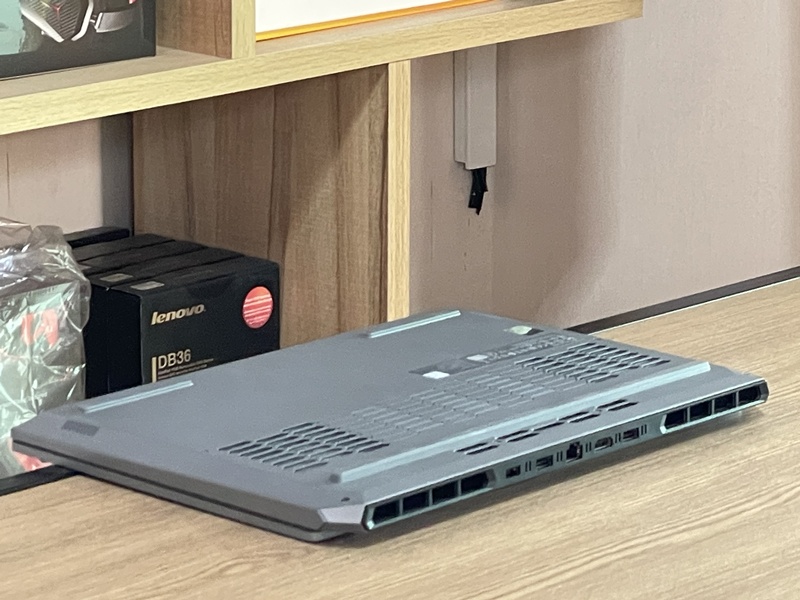 ราคา พิเศษ 18,900 เครื่องเข้า 1 กล่อง Lenovo LOQ 15ARP9-83JC003MTA