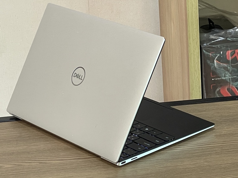 DELL XPS 13 9310