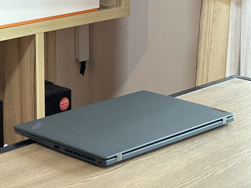 Lenovo Thinkpad T14s G2