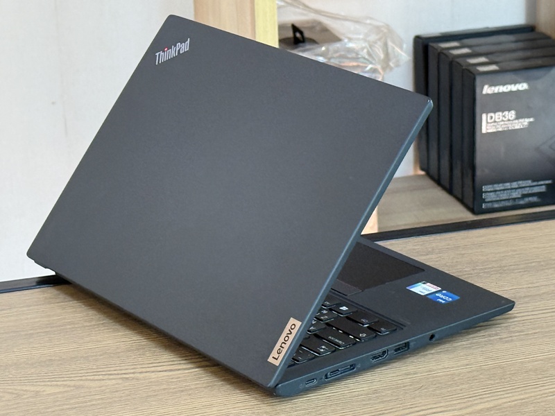 Lenovo Thinkpad X13 G2