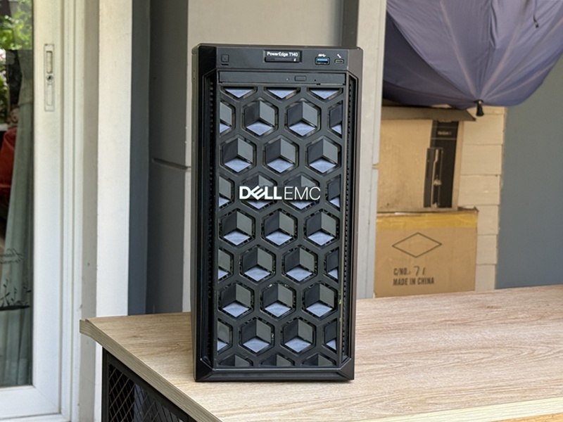 Dell PowerEdge T140