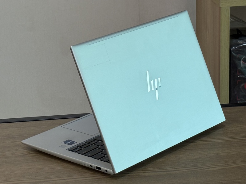 HP EliteBook 840 G10