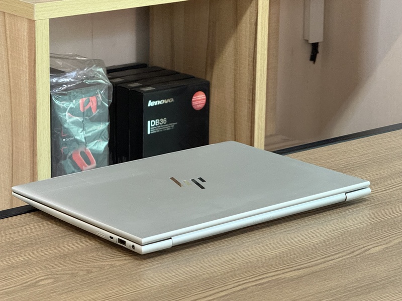 HP EliteBook 840 G10