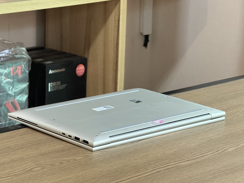 HP EliteBook 840 G10