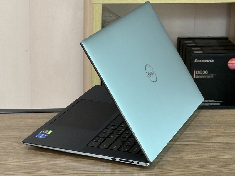 Dell Precision 5560 Mobile WorkStation