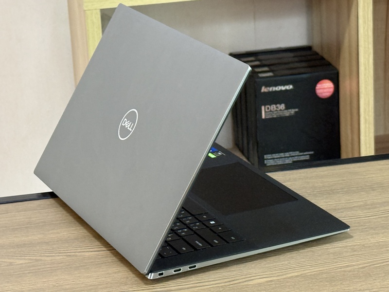 Dell Precision 5560 Mobile WorkStation