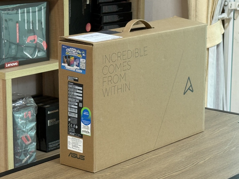 Asus Zenbook S16 UM5606KA-RK741WA