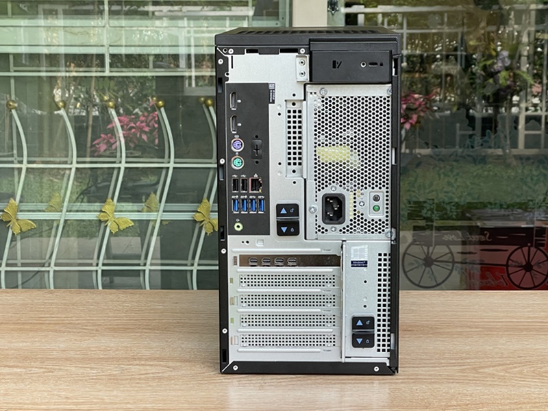Dell Precision 3640Tower