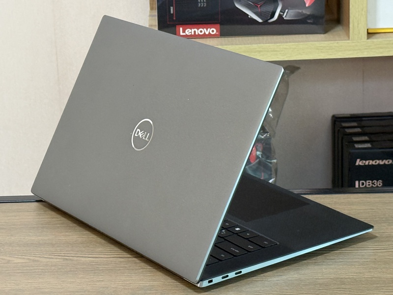Dell Precision 5560 Mobile WorkStation
