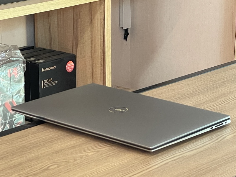 Dell Precision 5560 Mobile WorkStation