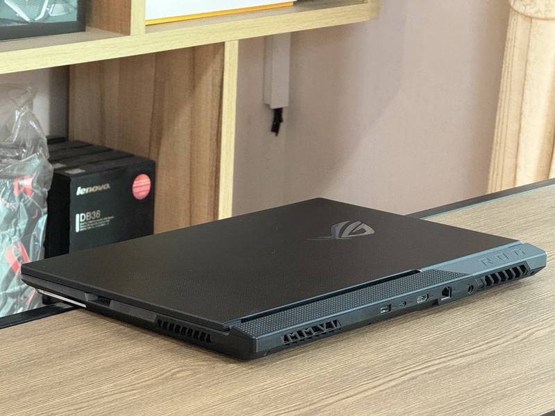 Asus ROG Strix Scar 17 G743QS-HG254T