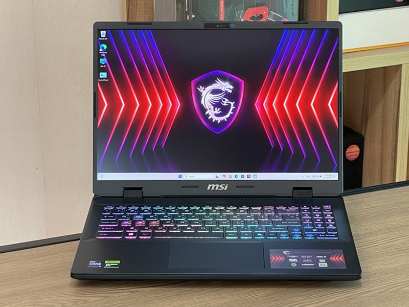 MSI Crosshair 16 HX AI D2XWGKG-022TH