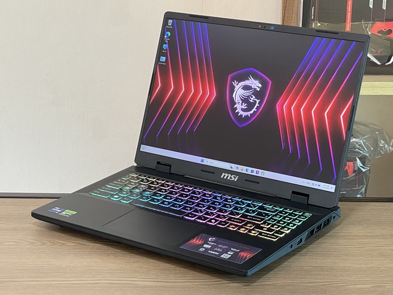 MSI Crosshair 16 HX AI D2XWGKG-022TH