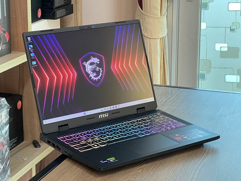 MSI Crosshair 16 HX AI D2XWGKG-022TH