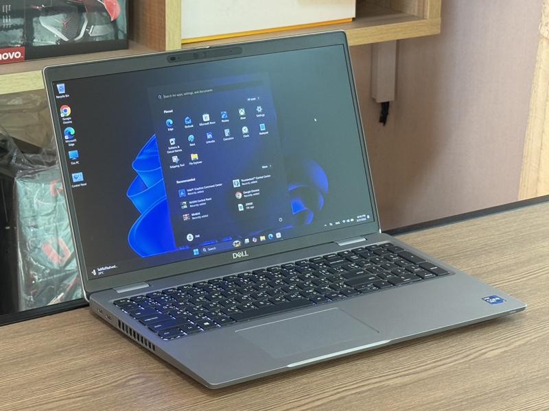 Dell Latitude 5520