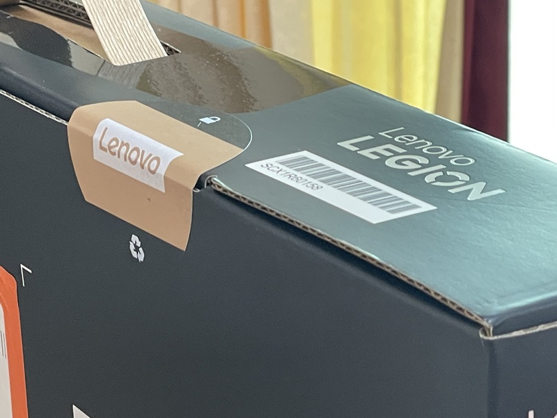 LENOVO LEGION PRO 7 16IAX10H