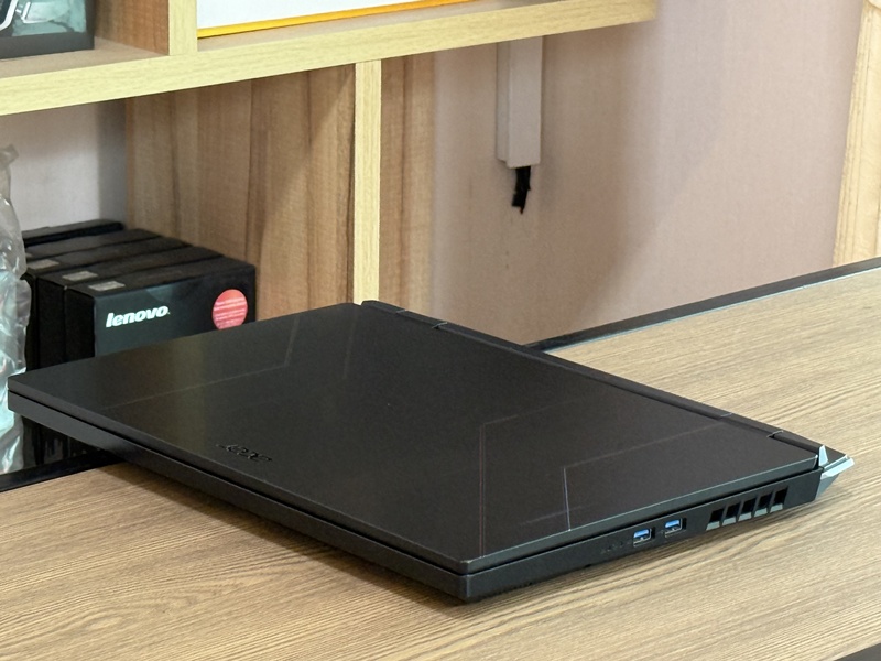 Acer Nitro 5 AN515-46