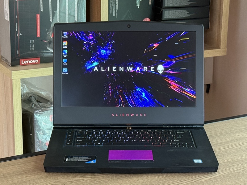 DELL Alienware 15 R4
