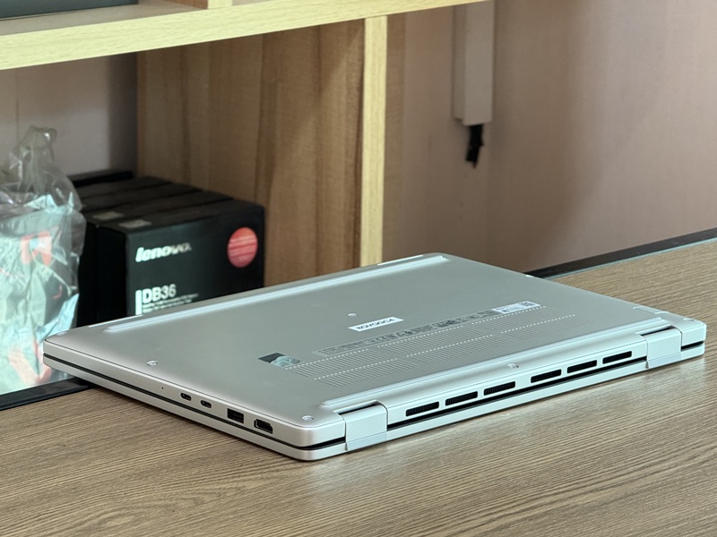 Dell Pro 14 Plus PB14250