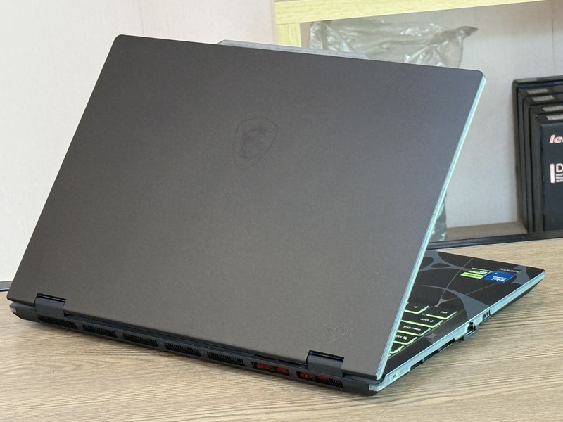 MSI Cyborg 15 B2RWFKG-058TH