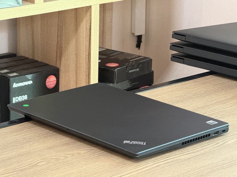 Lenovo Thinkpad T14s G1