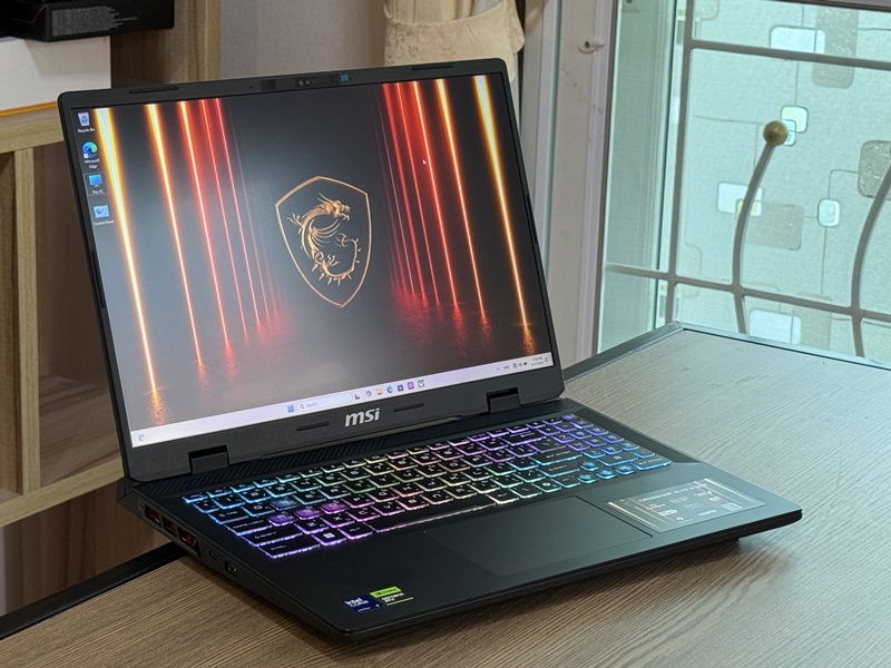 MSI Crosshair 16 HX AI D2XWGKG-022TH