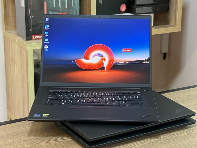 Lenovo ThinkPad P1 Gen 5 Workstation