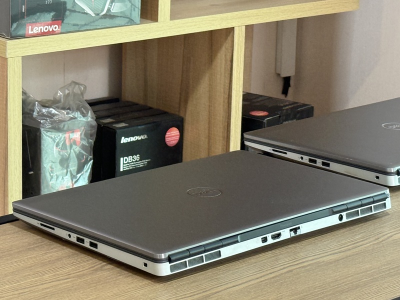 Dell Precision 7560 Mobile WorkStation