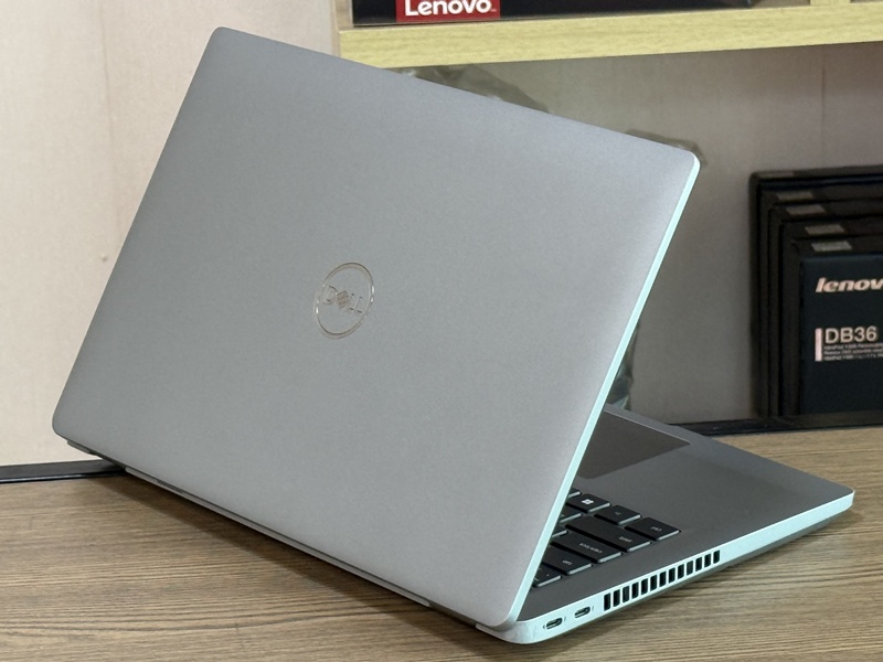 Dell Precision M3470 Mobile Workstation