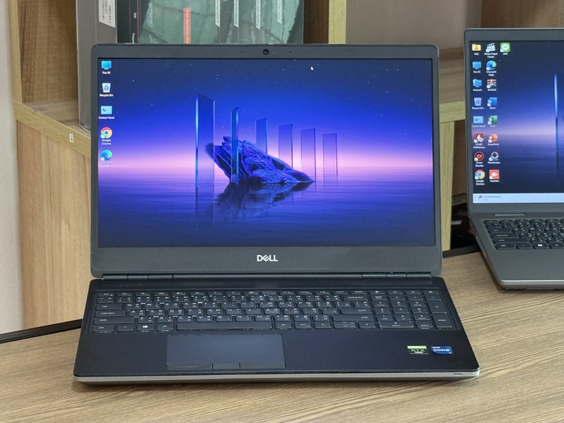 Dell Precision 7560 Mobile WorkStation