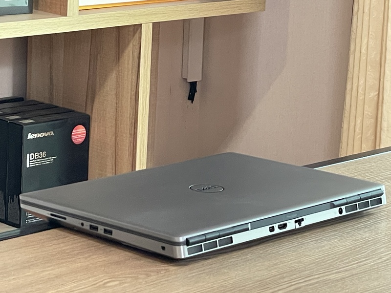 Dell Precision 7560 Mobile WorkStation