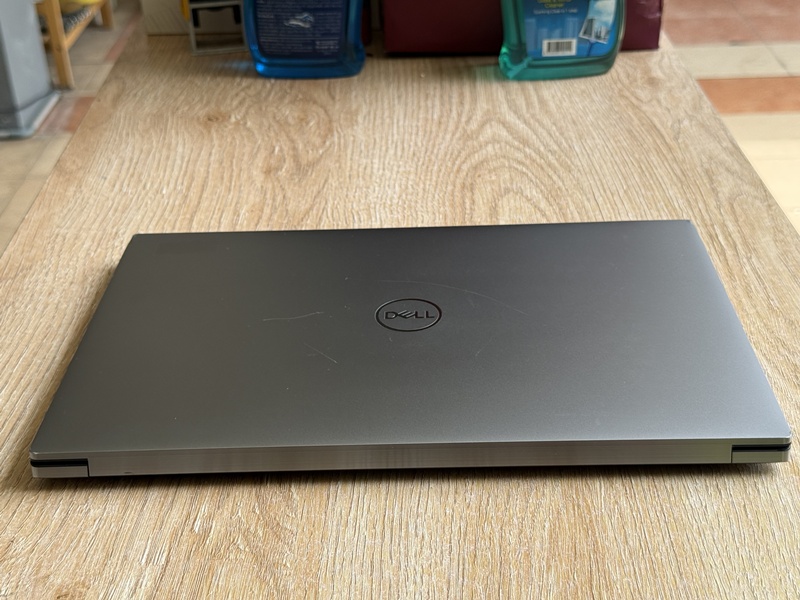 Dell Precision 5560 Mobile WorkStation