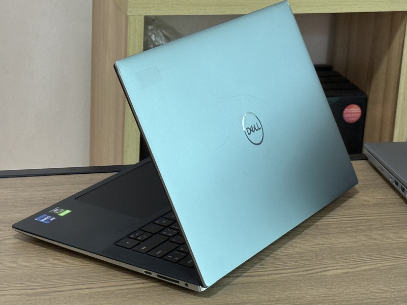 Dell Precision 5560 Mobile WorkStation