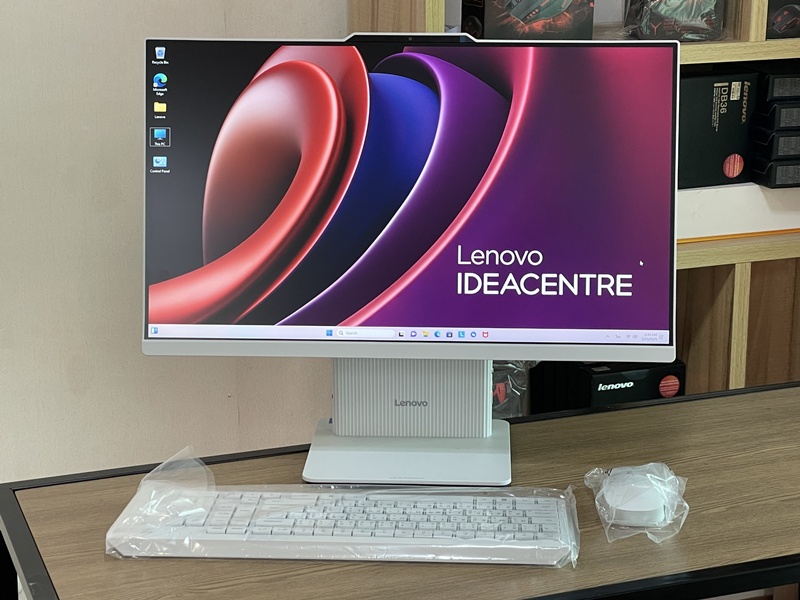 AIO Lenovo IdeaCentre AIO 24IRH9