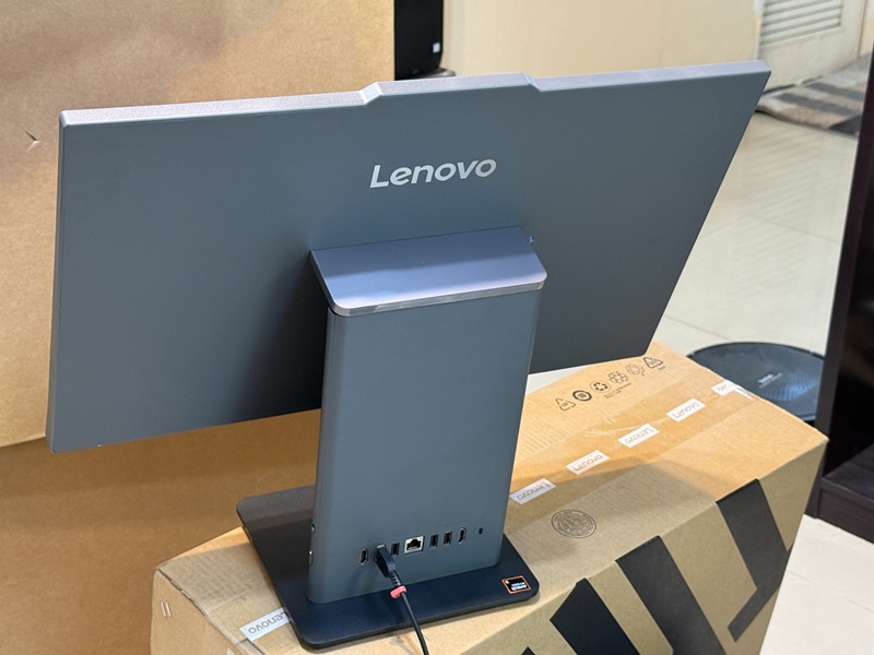Lenovo ThinkCentre neo 55a 24 Gen 6