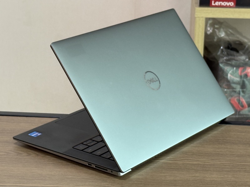Dell Precision 5560 Mobile Workstation