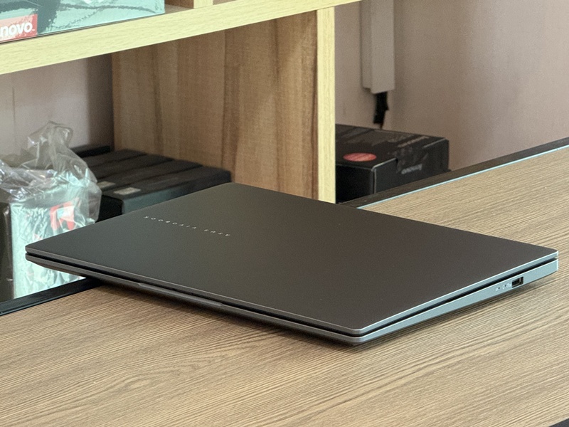 Asus Vivobook S14 S3407CA-LY729WA
