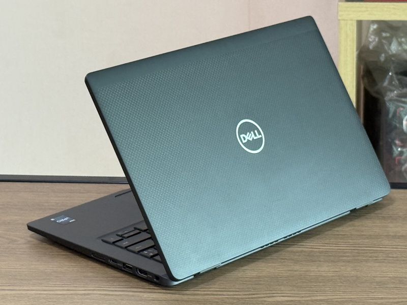 Dell Latitude 7430
