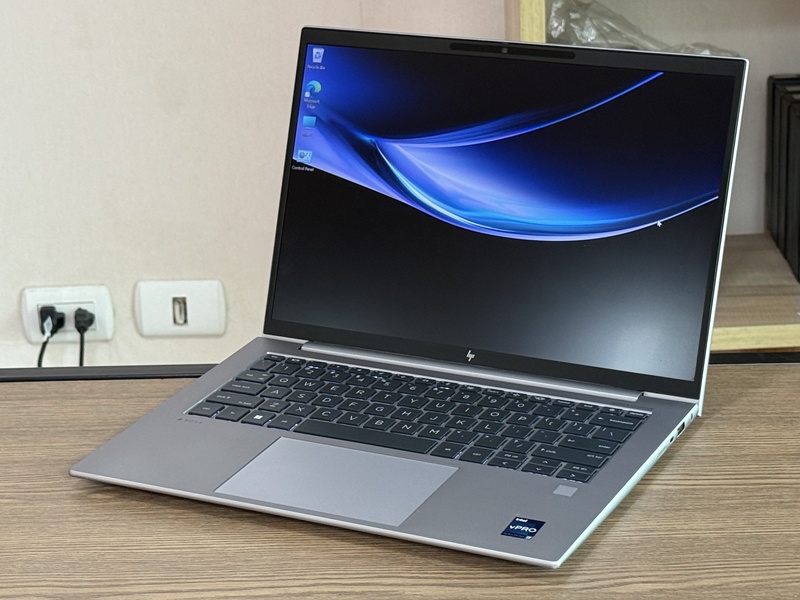 HP ZBook Firefly 14 inch G9 Mobile Workstation