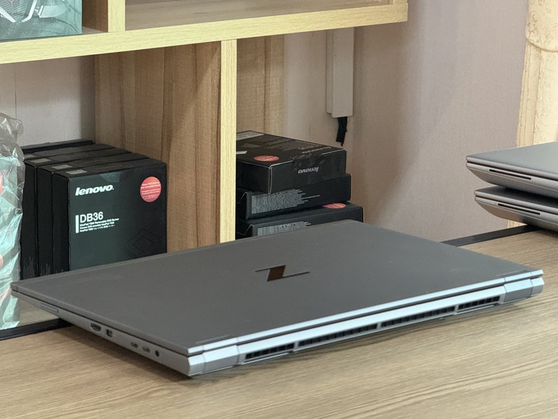 HP Zbook 15 Fury G8 Mobile Workstation