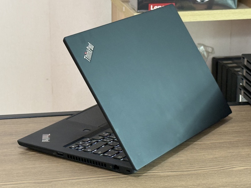 Lenovo Thinkpad T14 Gen 2