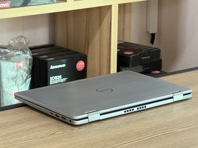 Dell Latitude 7430 2-1